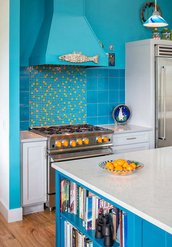 turquoise-kitchen-stove-island-sineath-v